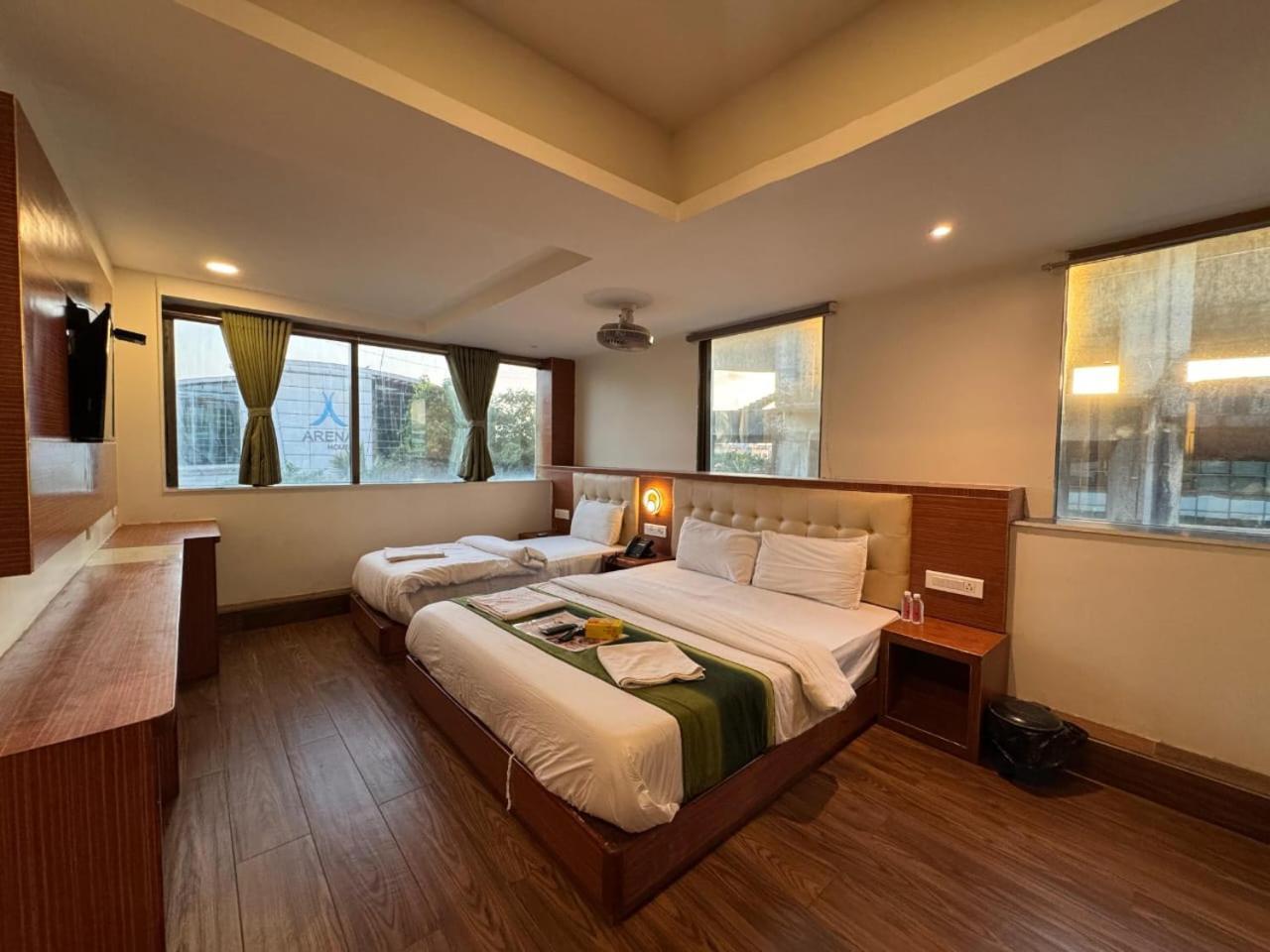 Hotel Aflon Midc Andheri East مومباي المظهر الخارجي الصورة