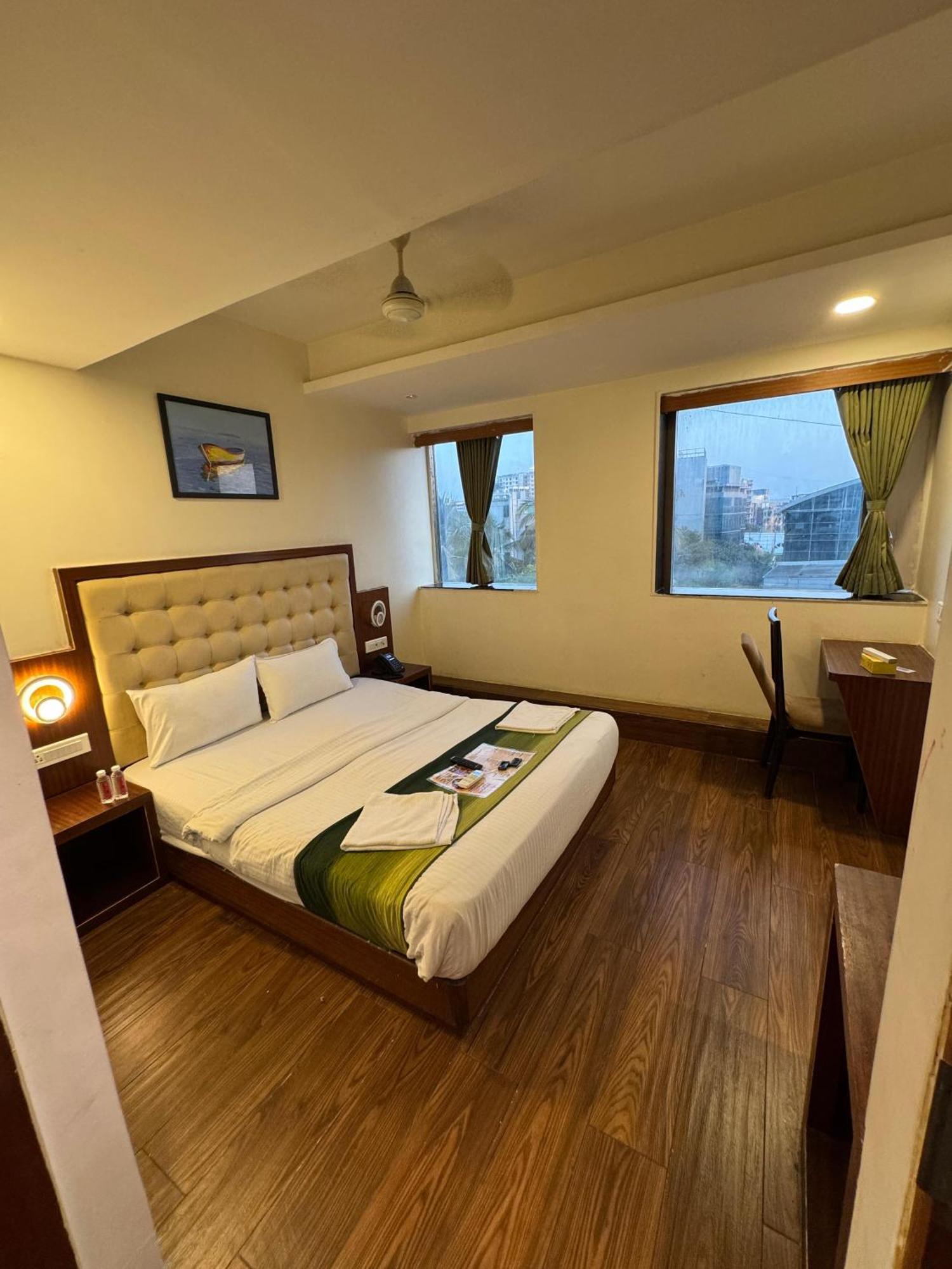 Hotel Aflon Midc Andheri East مومباي المظهر الخارجي الصورة